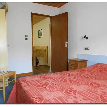 Апартаменты Du Chajoux Ла-Бресс