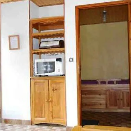 Du Chajoux Apartment
